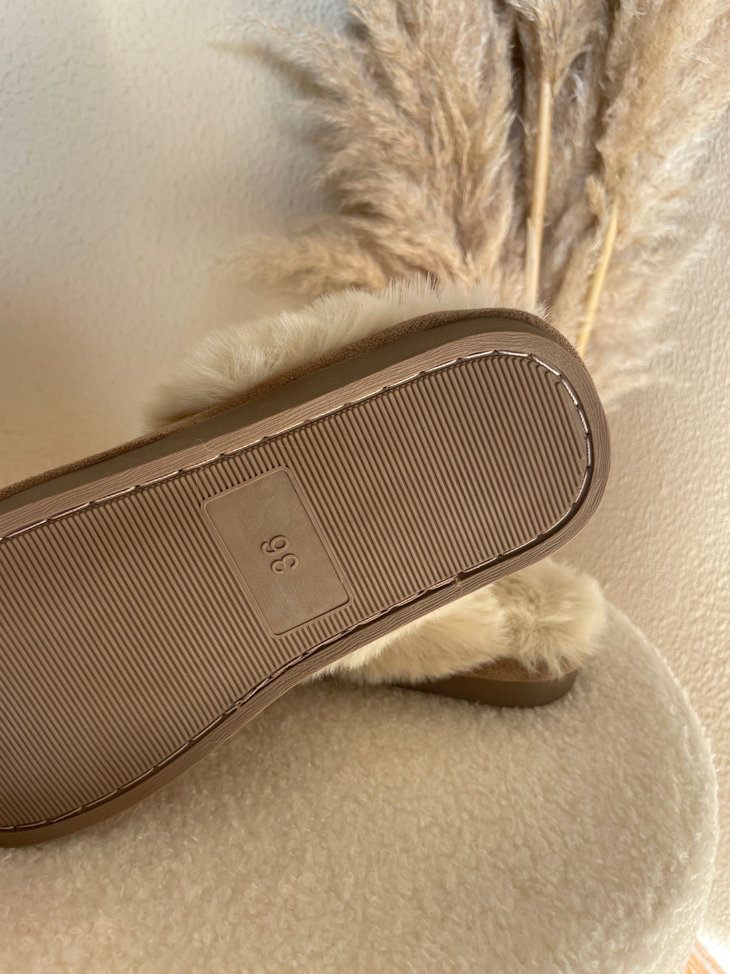 Chinelo luna BRANCO S/costura