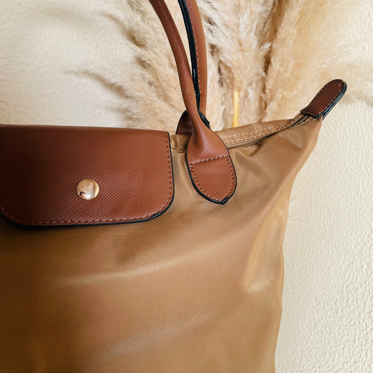 Mala Luísa M Castanho dourado