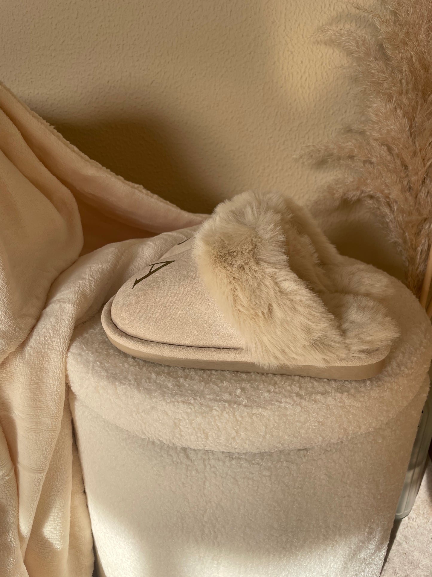 Chinelo luna BRANCO S/costura