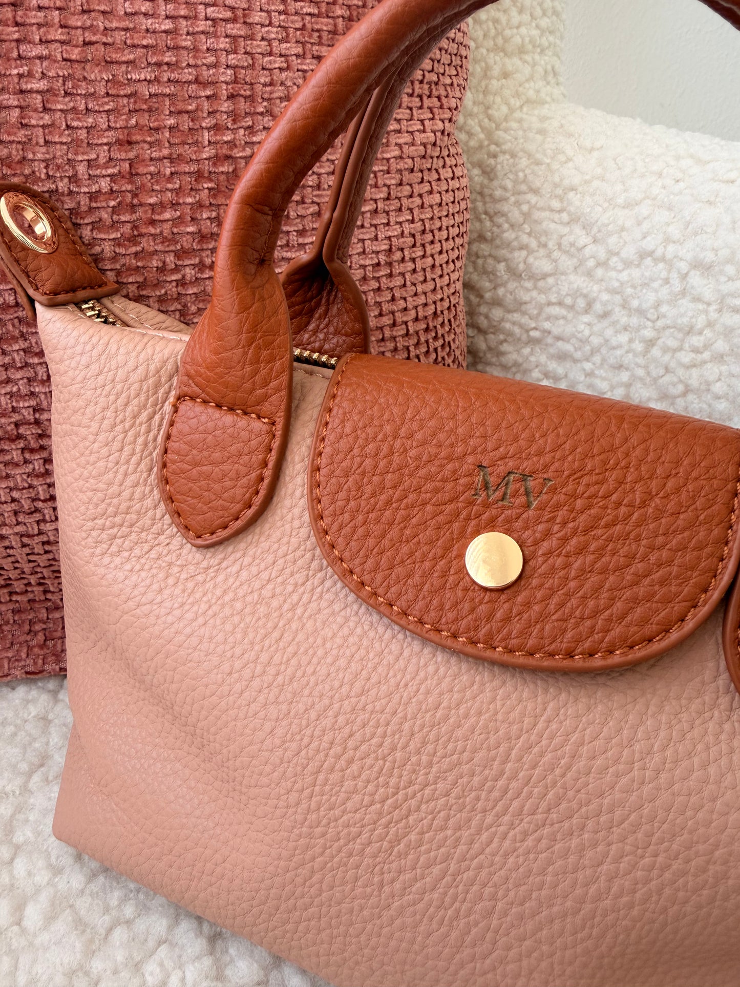 Mala Laura mini